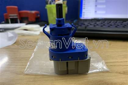Công tắc đèn phanh 8T4T9G854AA