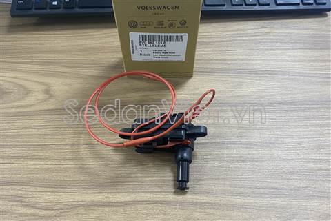 Mô tơ mở nắp bình xăng Audi A6 2008-2011