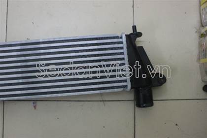 Két làm mát turbo 90048