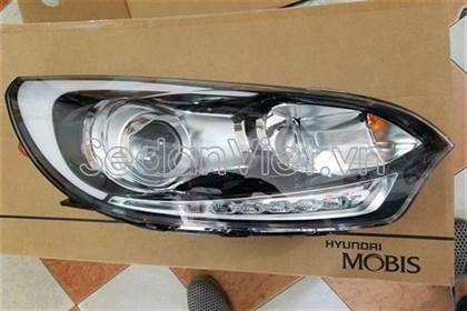 Vỏ đèn pha trái Kia Rio 2014
