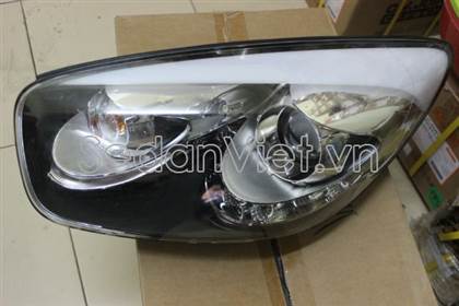 Vỏ đèn pha trái 921011Y300