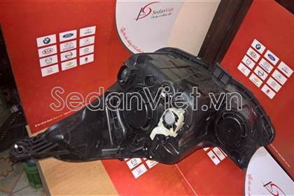 Vỏ đèn pha trái 92101B4010