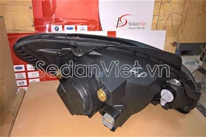 Vỏ đèn pha phải 921021C501
