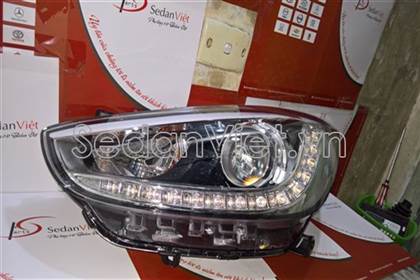 Vỏ đèn pha phải 921021R500