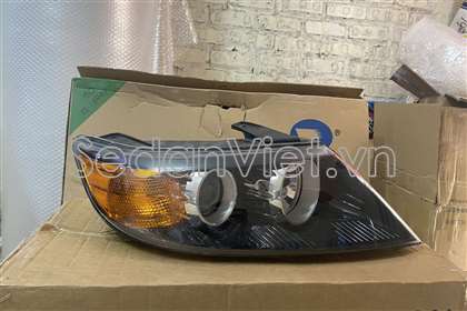 Vỏ đèn pha phải 921022P350