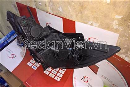 Vỏ đèn pha phải 921023S000