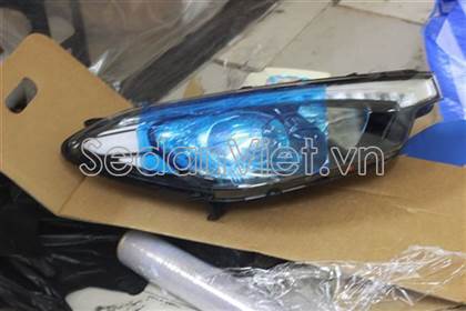Vỏ đèn pha phải 92102A7070