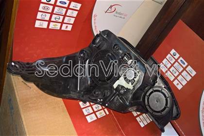 Vỏ đèn pha phải 92102B4010