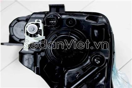 Vỏ đèn pha phải 92102B4020