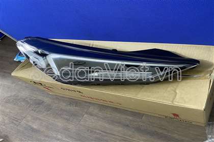 Vỏ đèn pha phải 92102D3700