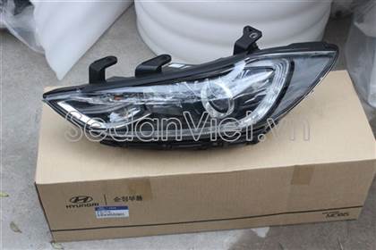Vỏ đèn pha phải 92102F2110
