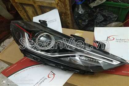 Vỏ đèn pha phải 92102F2430
