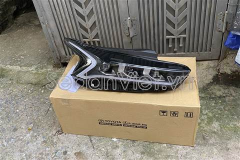 Vỏ đèn pha phải 92102L3100