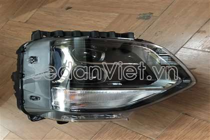Vỏ đèn pha phải Hyundai Santafe 2019-2021