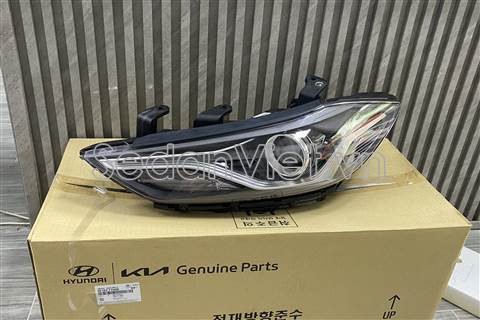 Vỏ đèn pha trái 92103F2400