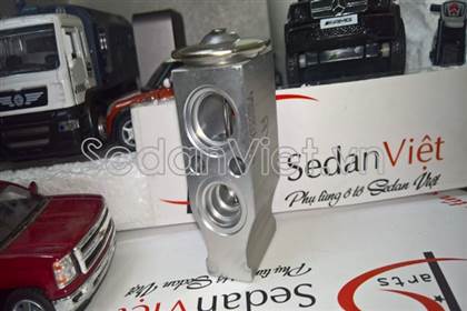 Van tiết lưu điều hòa 92200EB70A