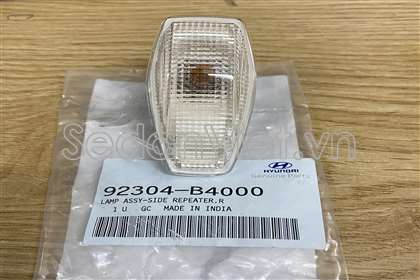 Đèn xi nhan tai xe 92304B4000