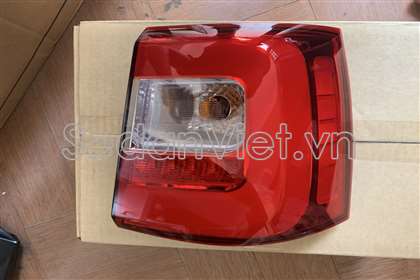 Đèn hậu ngoài trái 924012P600