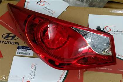Đèn hậu ngoài trái 924013S100