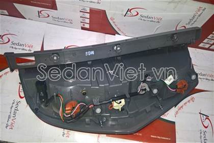 Đèn hậu trái 924014H030
