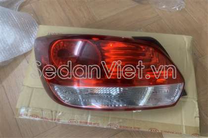 Đèn hậu trái 92401H7000