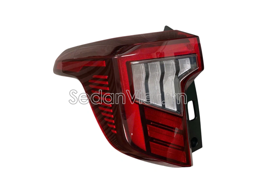 Đèn hậu 92401Q6700