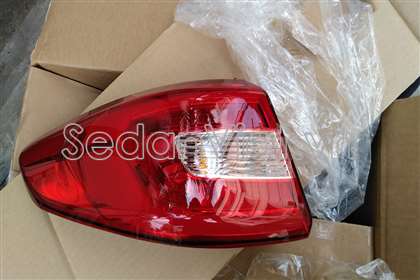 Đèn hậu ngoài trái Hyundai sonata 2015