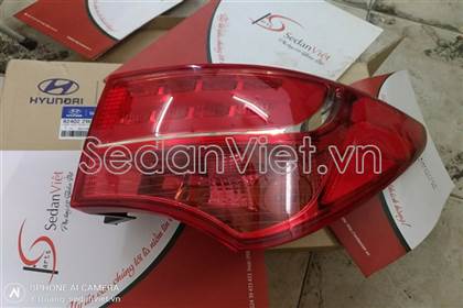 Đèn hậu ngoài phải Hyundai Santafe 2013-2015