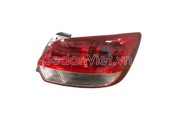 Đèn hậu 92402H7000