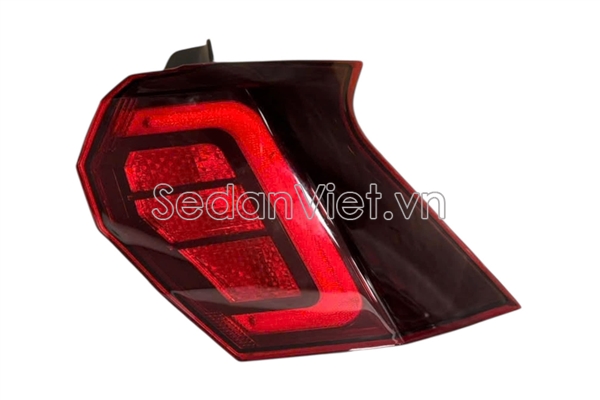 Đèn hậu ngoài 92402O3100