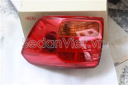 Đèn hậu ngoài phải 92402A9530