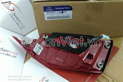 Đèn hậu trong trái 92403H6100