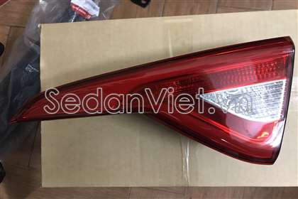Đèn hậu trong phải Hyundai sonata 2015