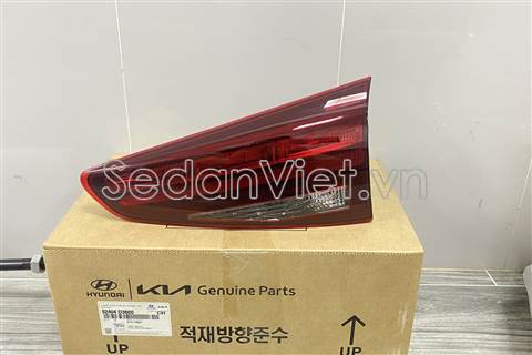 Đèn hậu trong phải Hyundai Tucson 2021-2023