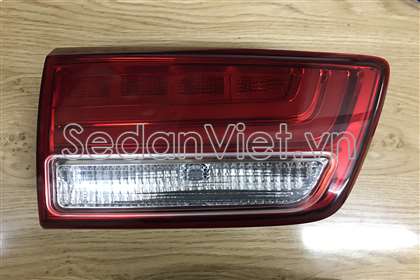 Đèn hậu trong trái 92405A9110