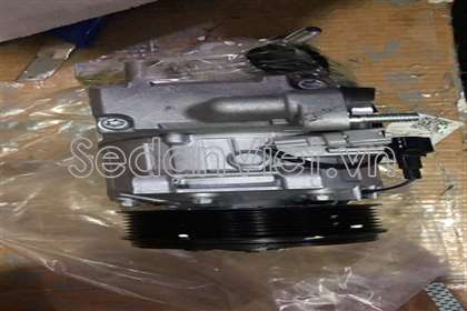 Lốc điều hòa Infiniti QX40 2006