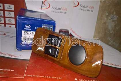 Công tắc lên xuống kính tổng 935704F400GV2