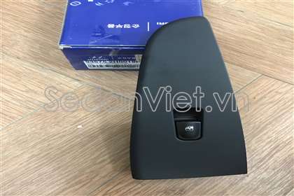 Công tắc lên xuống kính cửa dùng cho xe Hyundai Avante 2011-2012