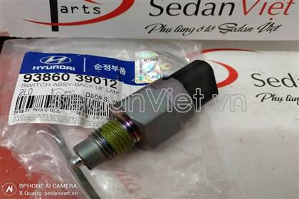 Công tắc đèn lùi 9386039012