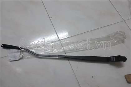 Tay cần gạt mưa 94771075