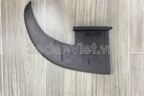 Ốp cản sau Chevrolet Colorado 2017