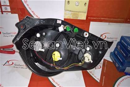 Đèn hậu phải 95214444