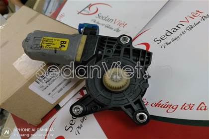 Motor lên xuống kính cánh cửa trước Chevrolet Lacetti 2009-2012