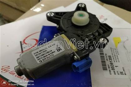 Motor lên xuống kính cánh cửa sau trái 95391355