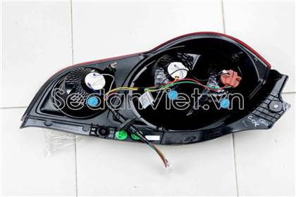 Đèn hậu phải 95392475