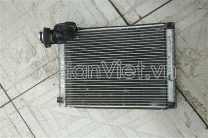 Giàn lạnh dùng cho xe Suzuki Ertiga 2013-2015