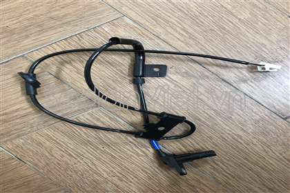 Cảm biến ABS sau phải 956802C800