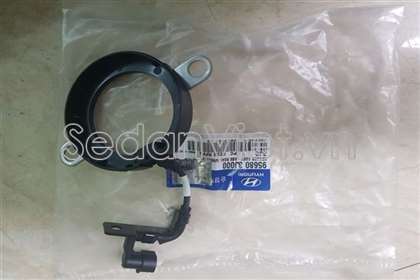 Cảm biến ABS sau trái 956803J000