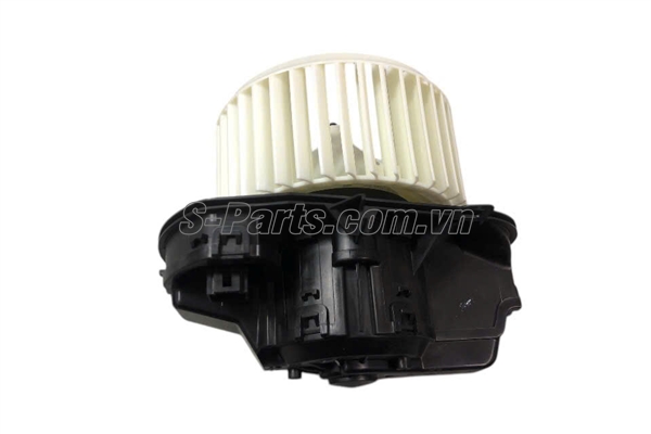 Quạt gió điều hòa trong xe 95857234202