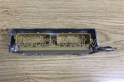 Hộp điều khiển túi khí 95910A7650